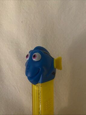 Dory Pez Dispenser